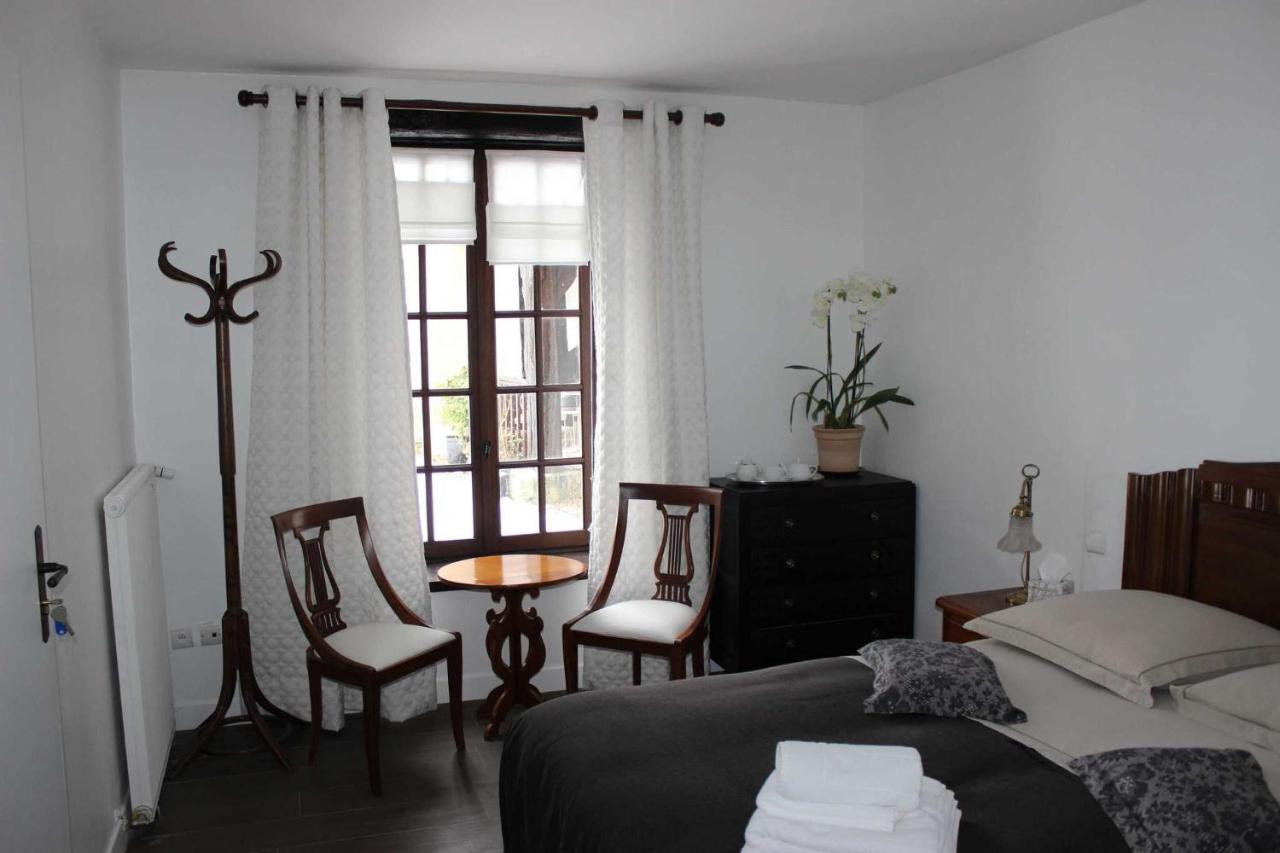 Le Clos Dormont Saint-Etienne-sous-Bailleul Luaran gambar